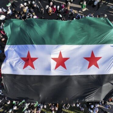 Casi catorce años de guerra en Siria: una tragedia humanitaria y económica