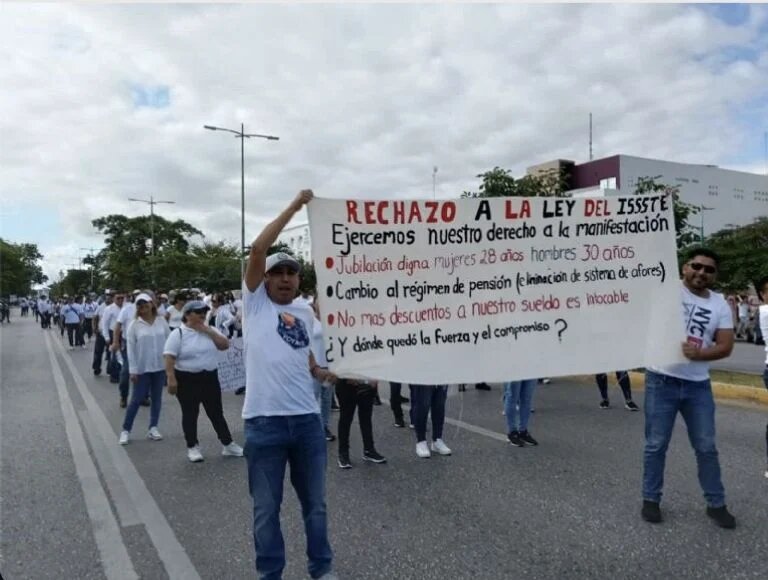 La CNTE continúa su lucha contra la reforma al ISSSTE
